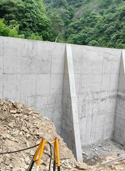 宿州砀山县重力式挡土墙